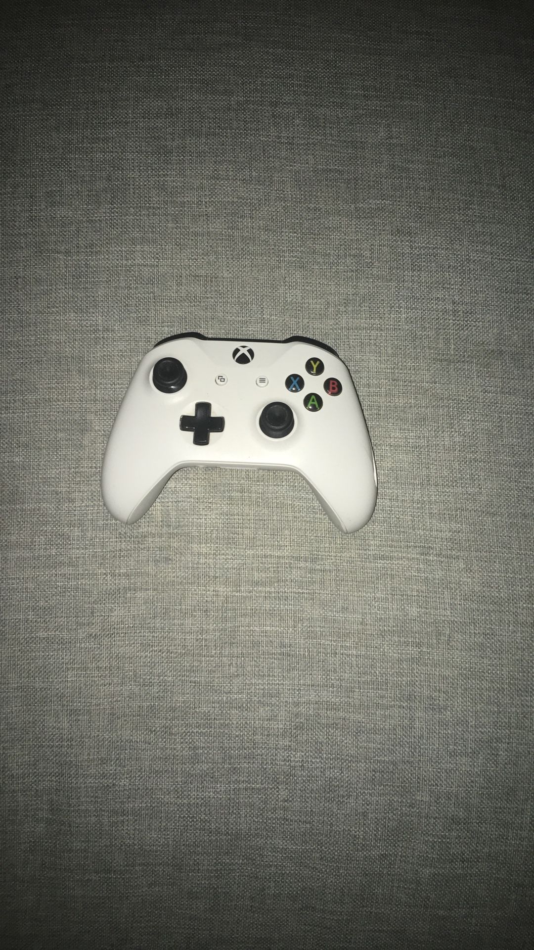 Xbox one white controller