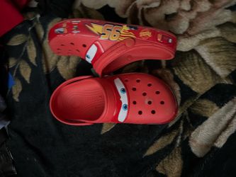 Lightning McQueen crocs