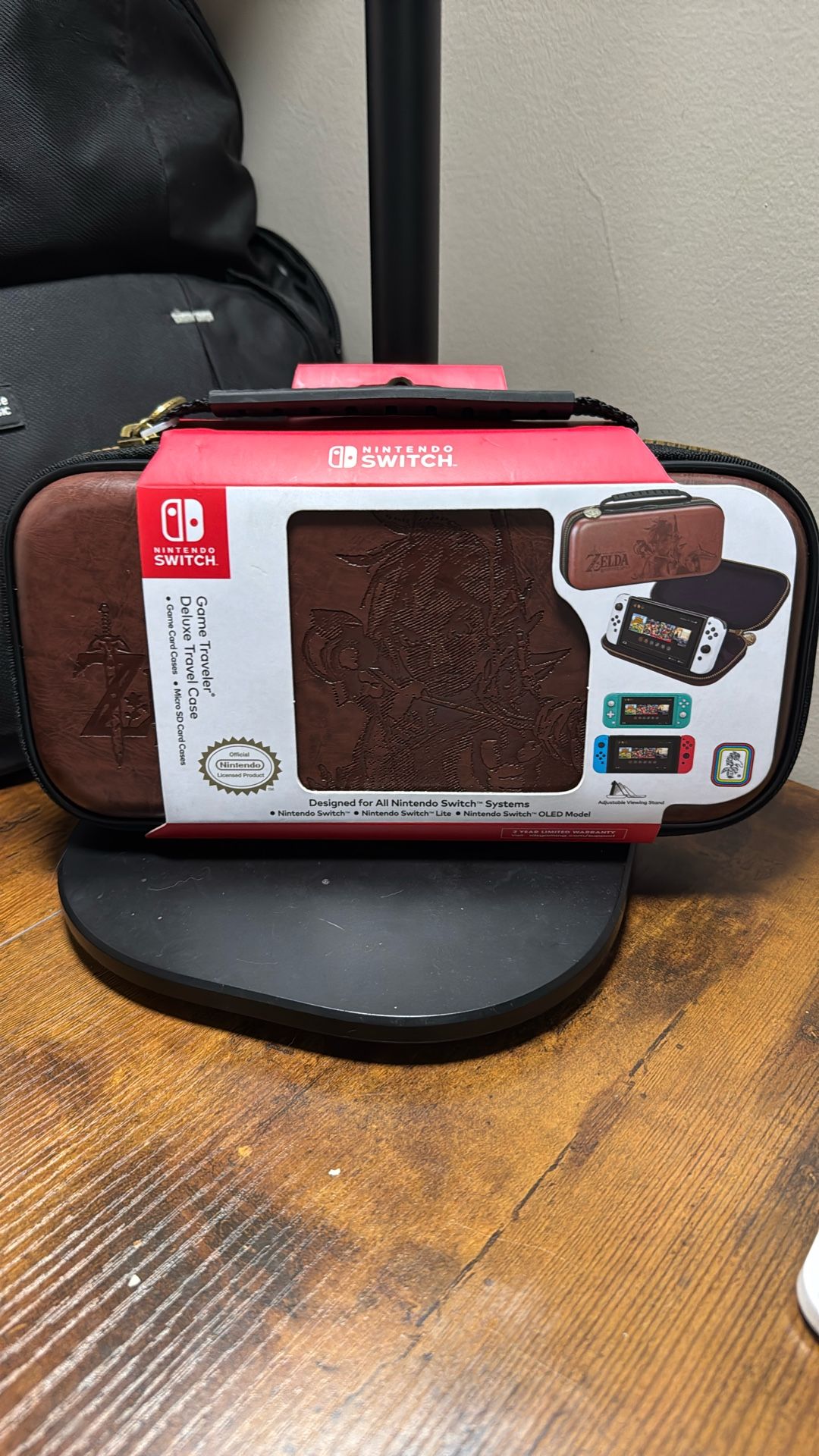 Nintendo Switch Game Traveler Deluxe Travel Case