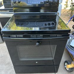GE Electric Stove 