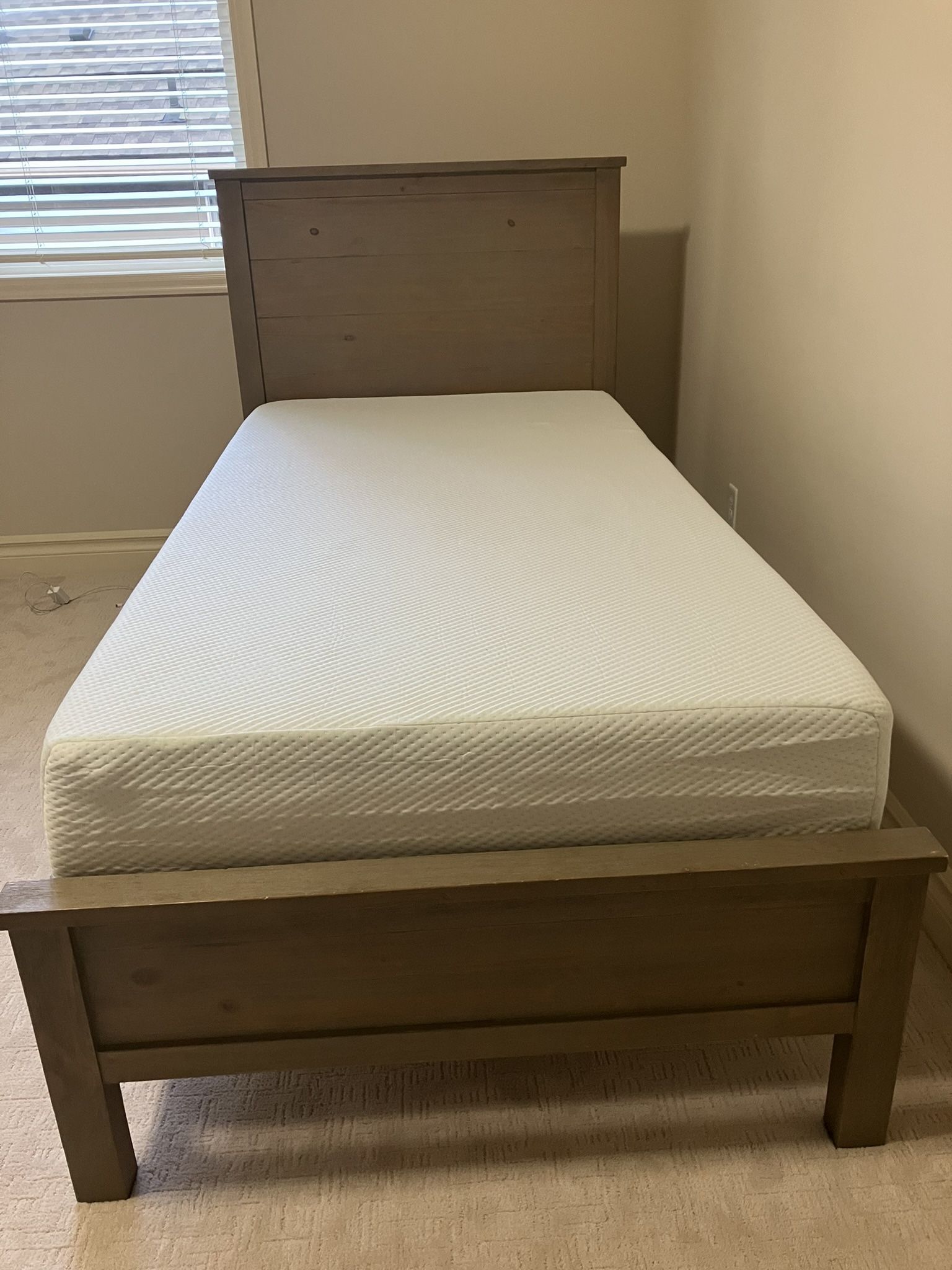 NE Kids Highlands Wood Alex driftwood kids Twin Bed (No Mattress)