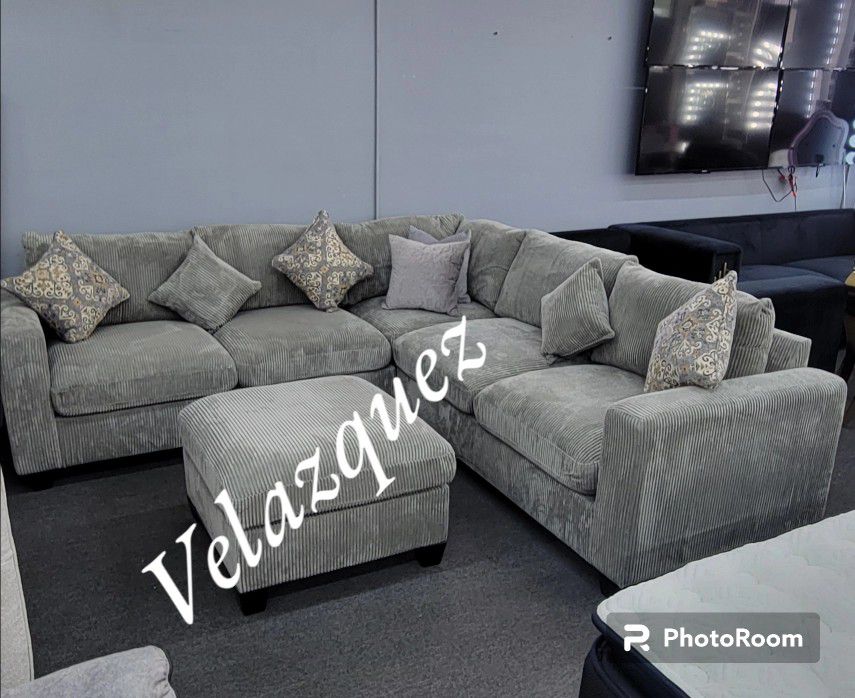 ✅️✅️ 4 pc fog grey cordury fabric upholstered sectional sofa with ottoman✅️