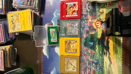 Pokémon Game Boy Cartridge Lot of 5