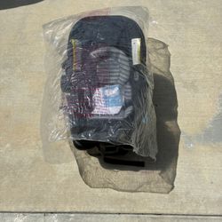 Graco Snugride 35 Lite LX New Car seat  