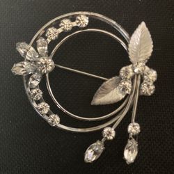 Vintage Krementz Circle Brooch/Lapel Pin