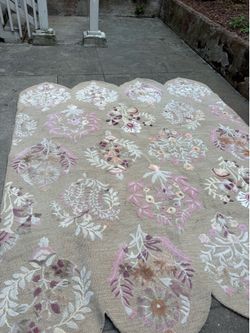9x12 Anthropologie rug -used