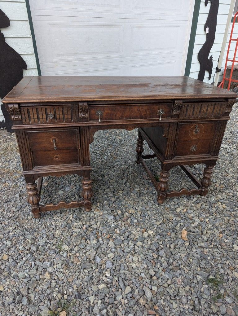 Oak Desk