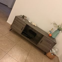 Free Tv Console
