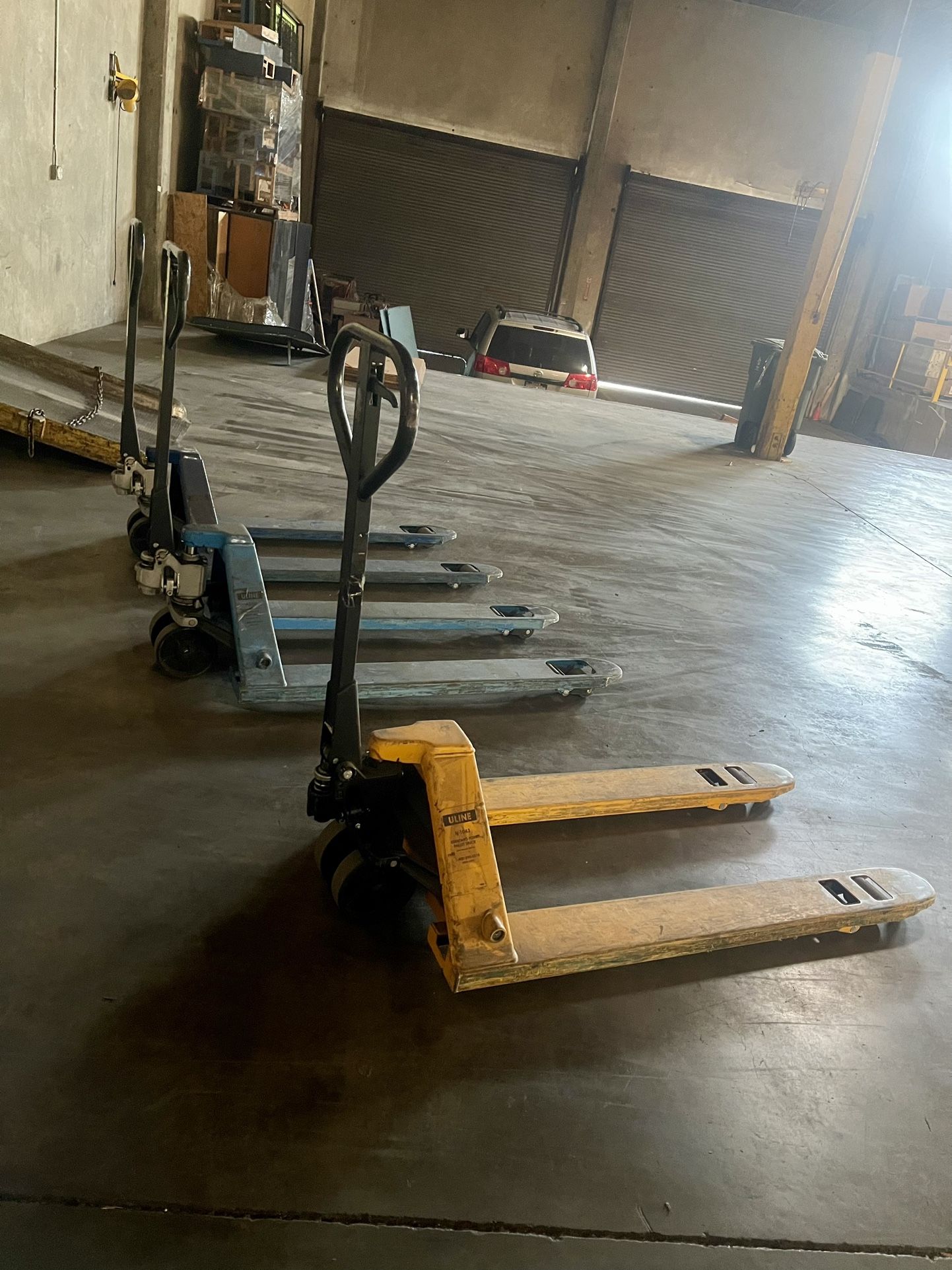 PALLET JACKS FOR SALE