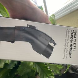 Tesla Charge Adapter 