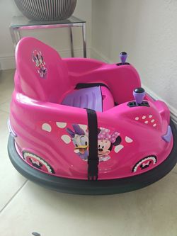 Disney's Minnie Mouse 6V Bumper car