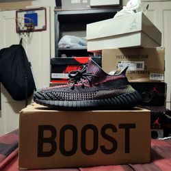 Adidas Yeezy 350 V2 Yecheil Size 11