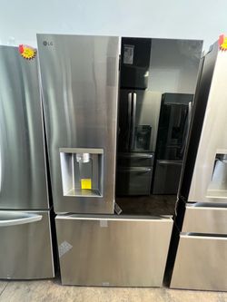 Refrigerator (Open Box 33” Wide)