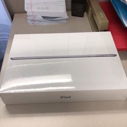 5th generation iPad, 128gb, Silver, WiFi, New Unopened box.