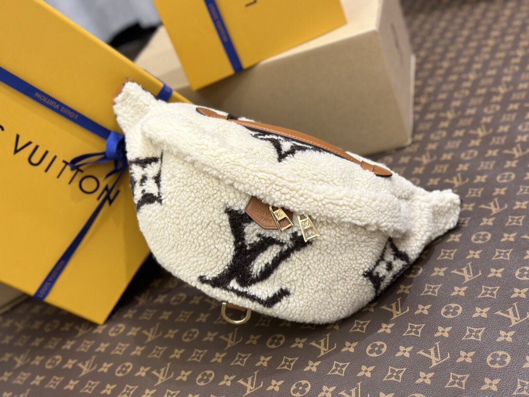 New 𝐋𝐨𝐮𝐢𝐬 𝐕𝐮𝐢𝐭𝐭𝐨𝐧🌈™ bag