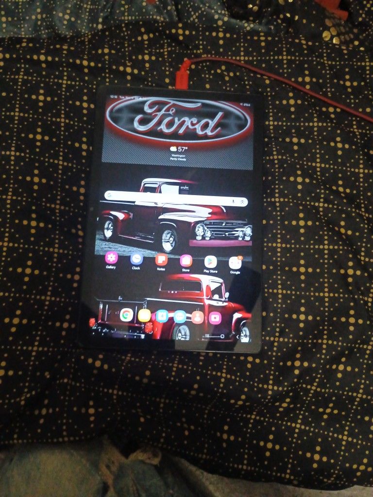 Beautiful Samsung Tablet Great Condition