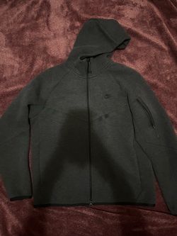 Charcoal Nike tech