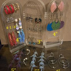 Unique 19 Pairs of Earrings