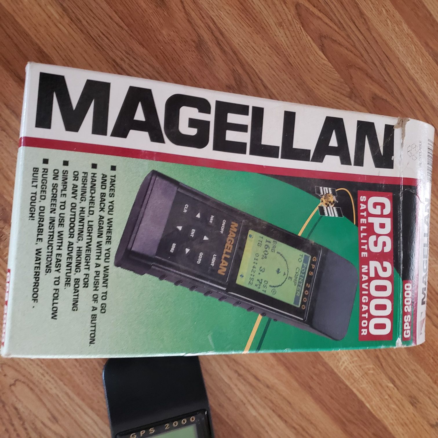 Magellan gps 2000. New
