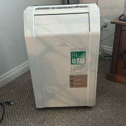 Portable air conditioner 