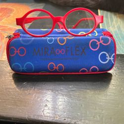 Mira Flex Glasses And Case; Size 4