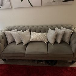 Couches 2 Piece 