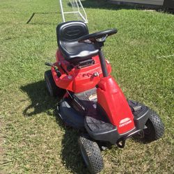 Craftsman Riding Mower 