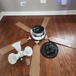 44in Ceiling Fan With Lights (Taken Apart)