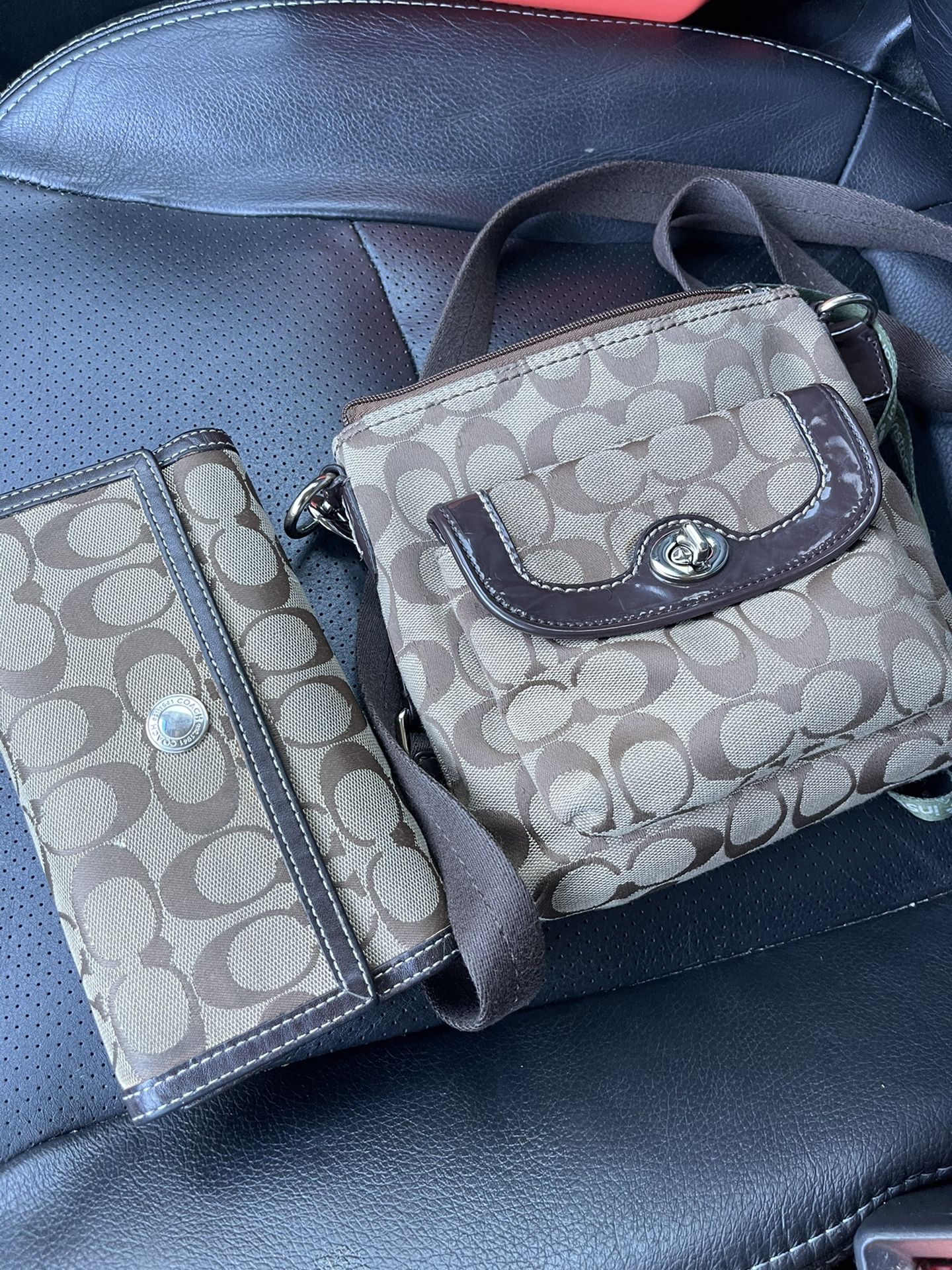 Coach Purse And Wallet 