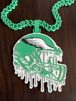Custom 3D printed eagles cuban link chain Kelly Green drip helmet