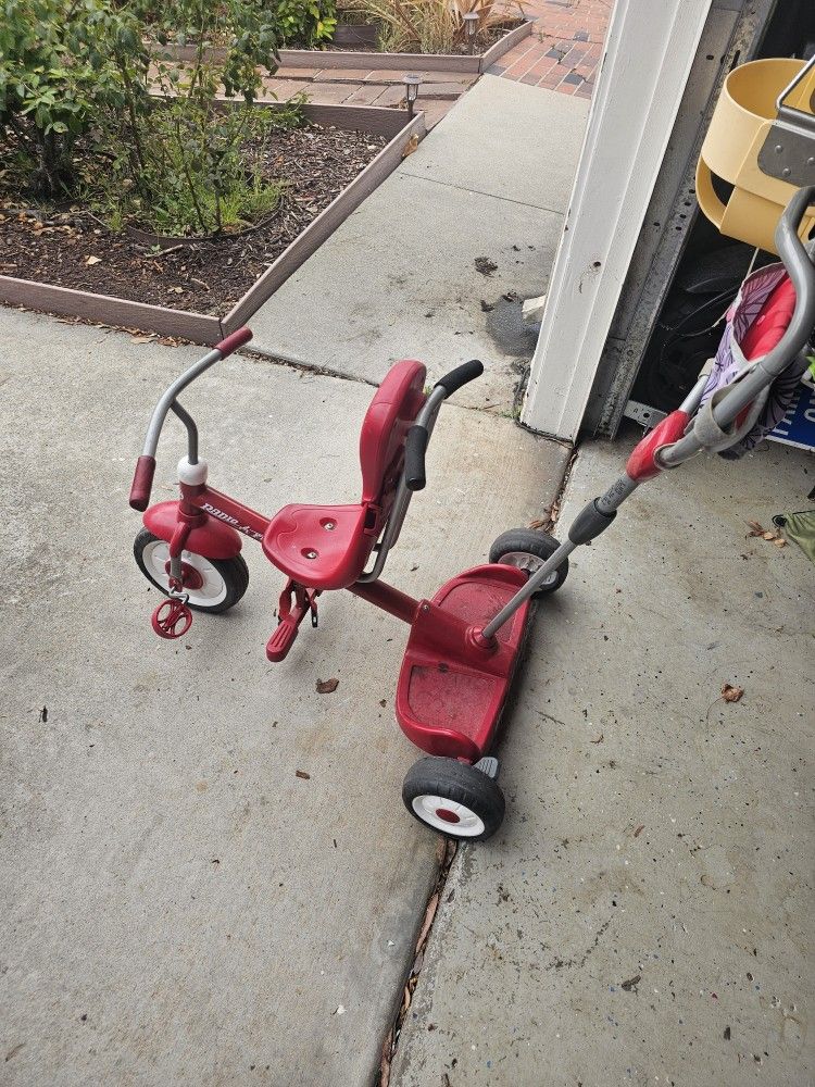 Radio Flyer 4in1 Trike. Great Shape