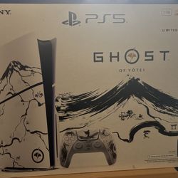 PlayStation®5 Console - Ghost of Yotei™ Black Limited Edition Bundle (model group - slim)*