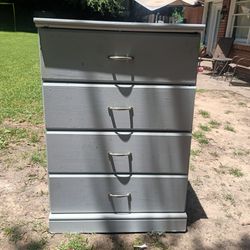 4 Drawer Chest Of Drawers For Sale 
