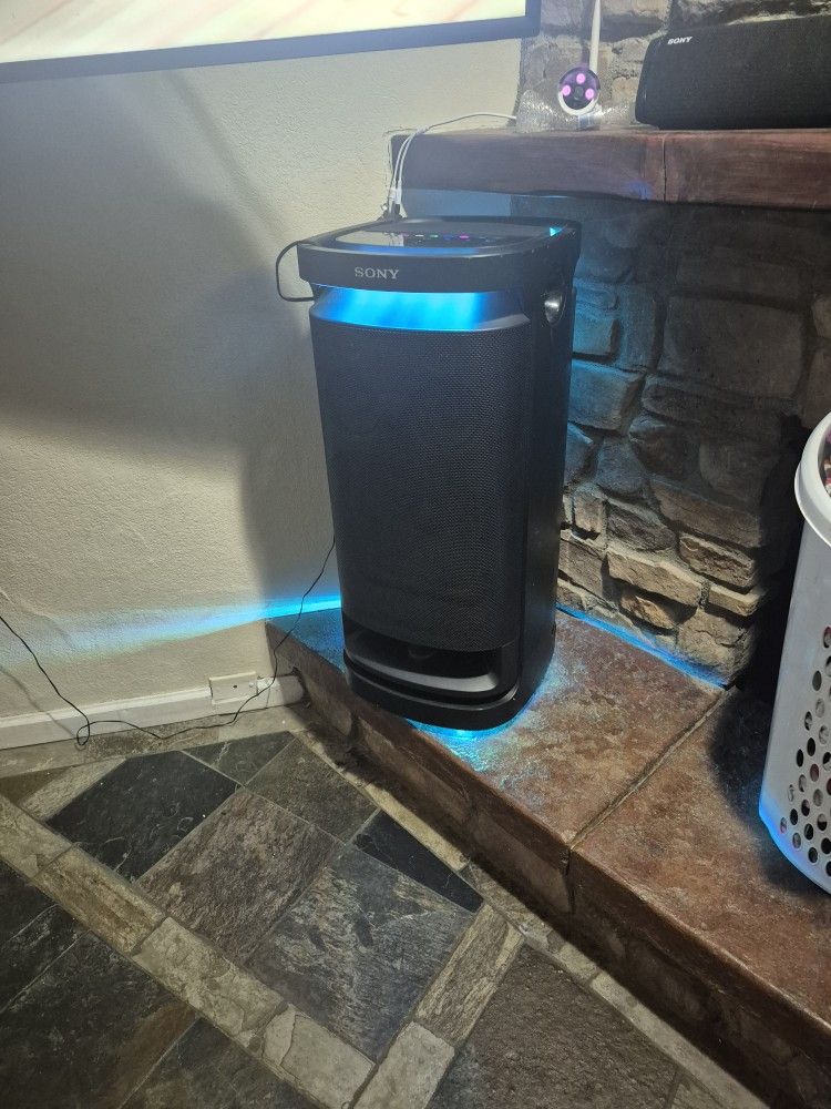 Sony X-Series Xv900 Wireless Party Speaker