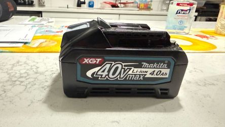 Makita battery