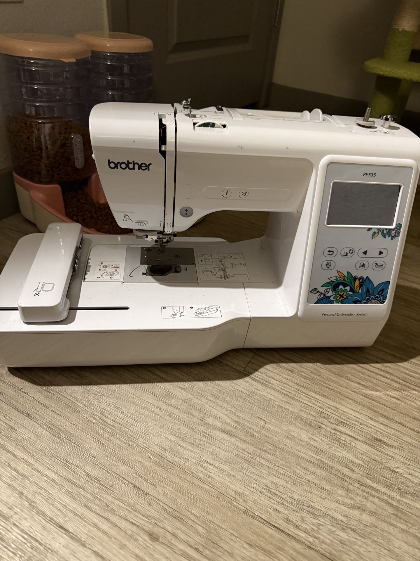 Brother pe353 Embroidery Machine 