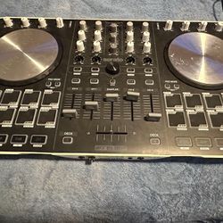 Reloop Beatmix 4 MK2 DJ Controller 