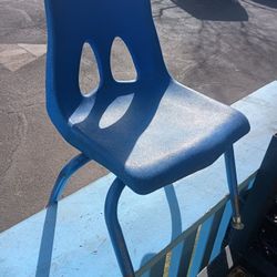 Kids. Chairs 