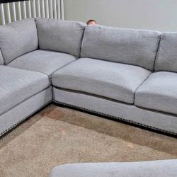 Sectional Couch 