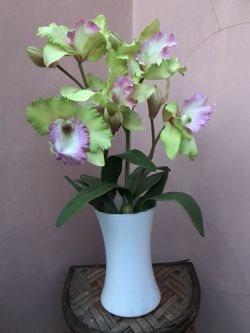 Floreros artificiales por 12 dólares