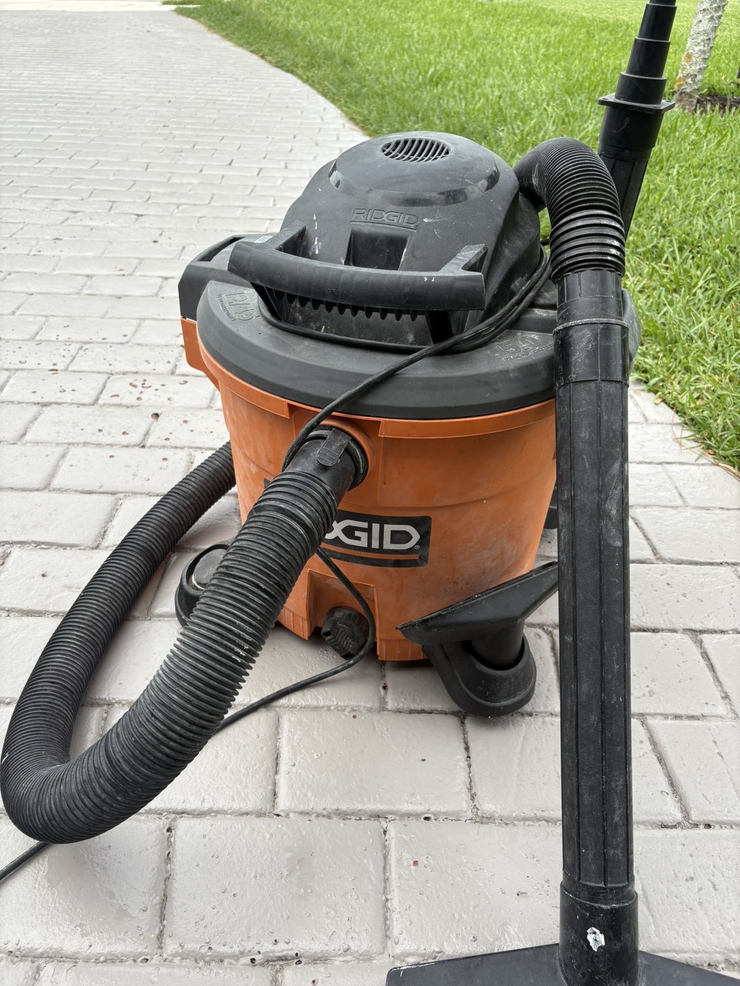 Rigid 5 HP Shop Vac