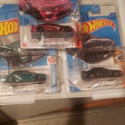Lot Of 3 Supers Hot Wheels //Nissan Skyline  ///Dodge Hellcat NISSAN GT 3000 3 FOR 180!!!