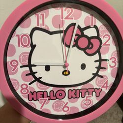 Hello Kitty Clock