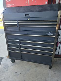 Husky 52in Heavy Duty Steel Toolchest, New, Financing Available, Minor Scuffs, Scratches OR Dings 
