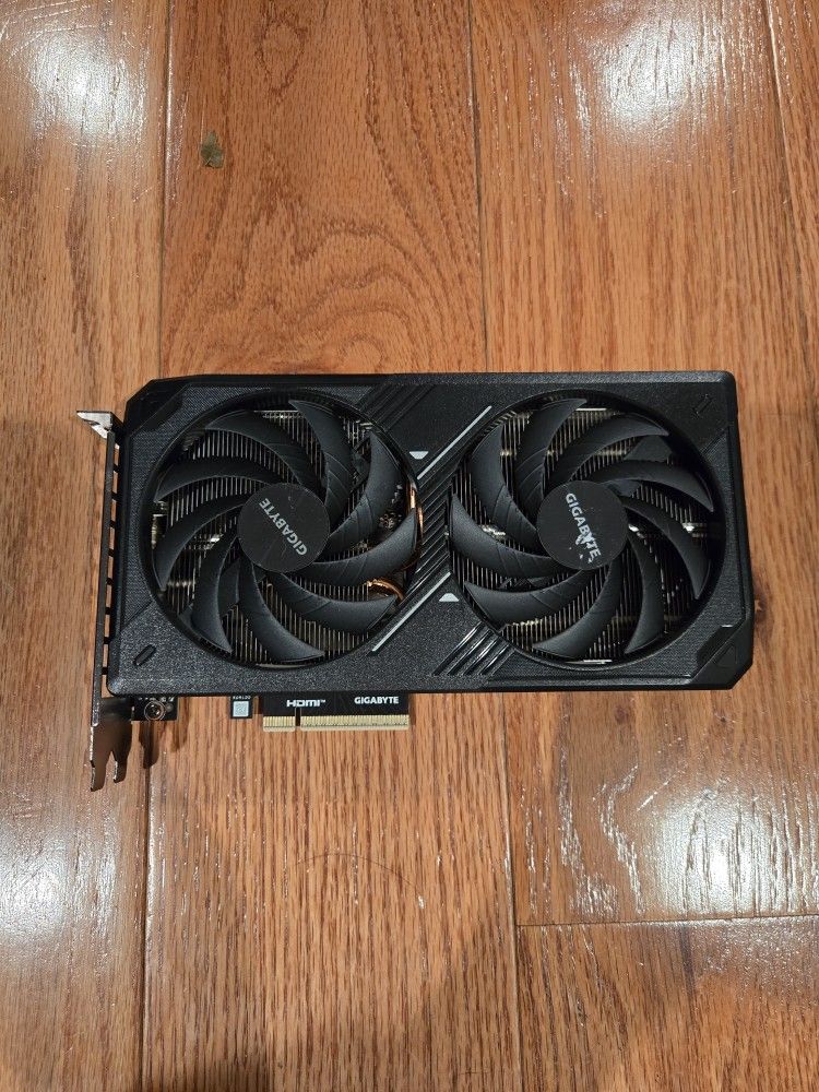 Nvidia Geforce RTX 5060 Ti 8gb