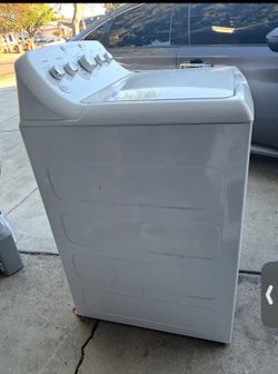 GE® 4.2 CU. FT. CAPACITY WASHER WITH STAINLESS STEEL BASKET