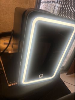 LED mini fridge