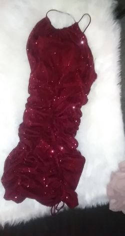 Red dres size L