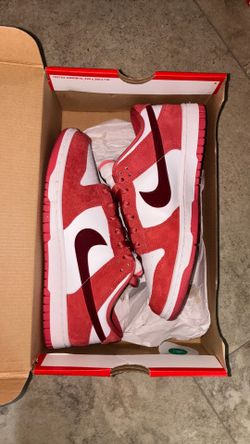 Valentine’s Day dunk low