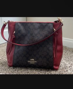 Coach Marlon Hobo In Signature Canvas